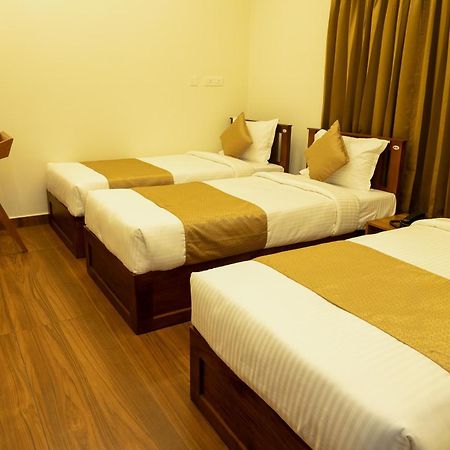 Hotel Fly View Airport Residency Nedumbassery Exteriér fotografie