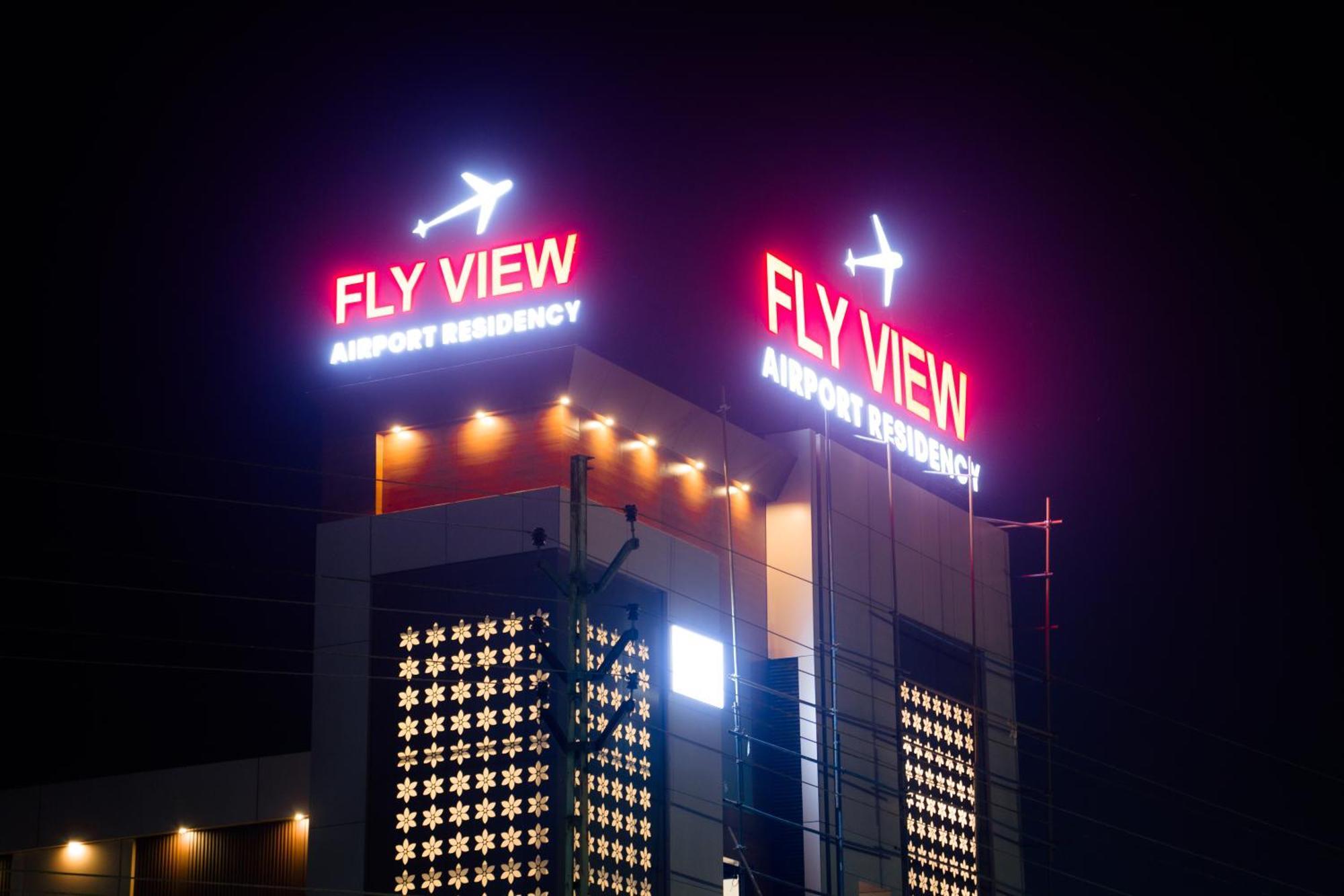 Hotel Fly View Airport Residency Nedumbassery Exteriér fotografie