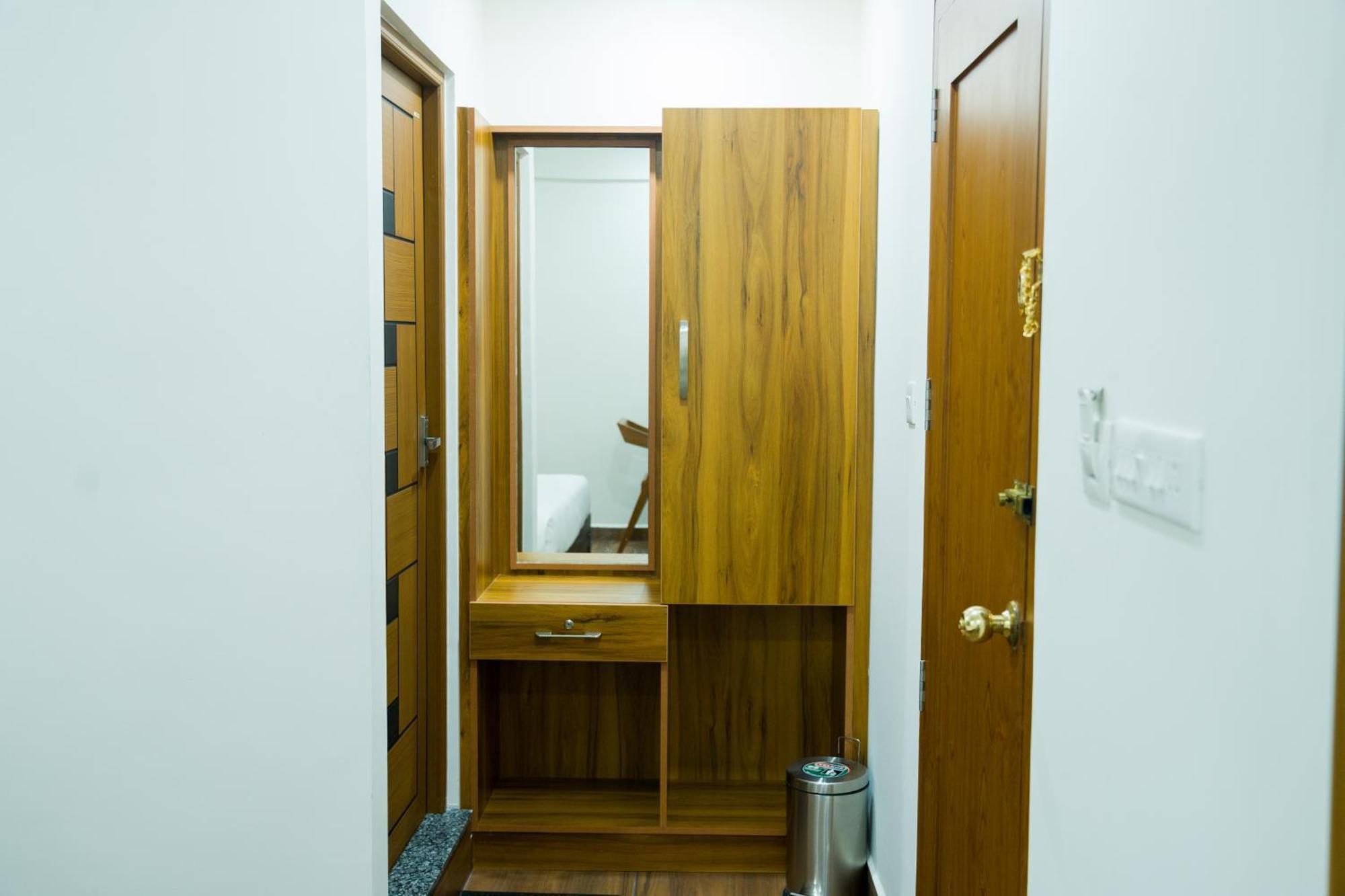 Hotel Fly View Airport Residency Nedumbassery Exteriér fotografie