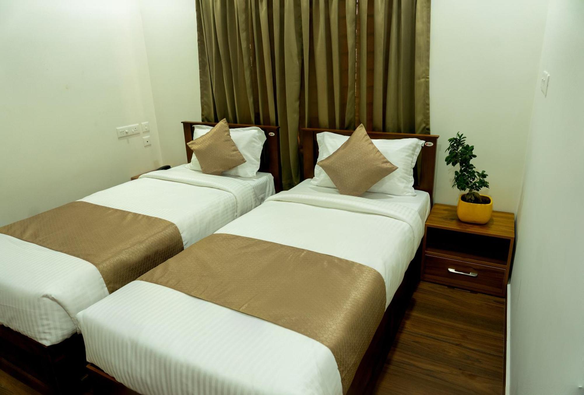 Hotel Fly View Airport Residency Nedumbassery Exteriér fotografie
