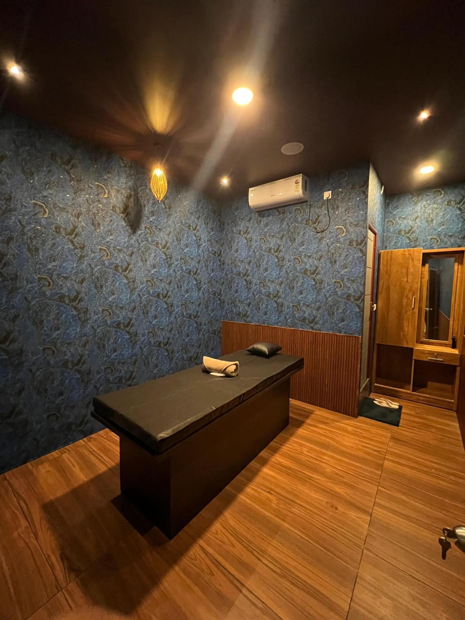 Hotel Fly View Airport Residency Nedumbassery Exteriér fotografie
